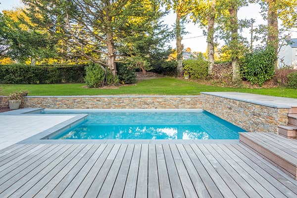 piscine-avec-terrasse